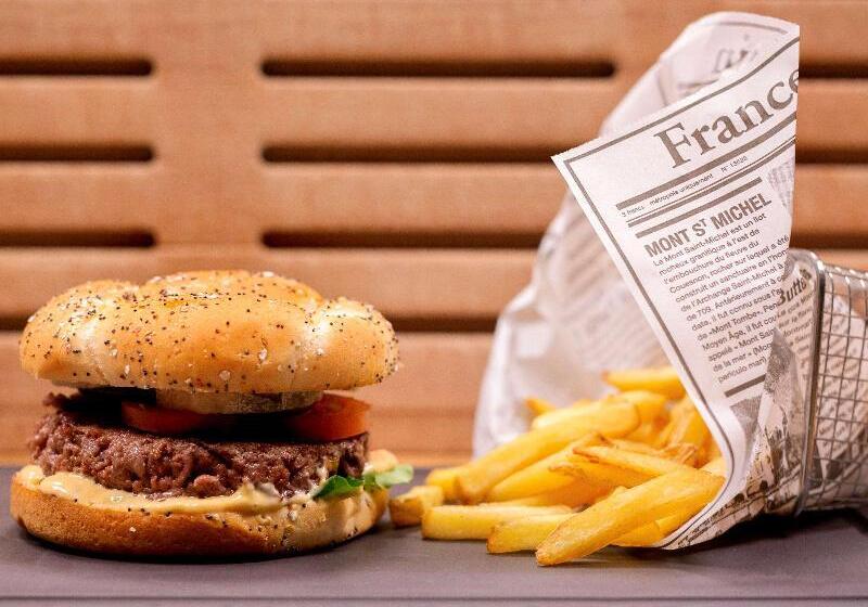 فندق Ibis Tours Sud