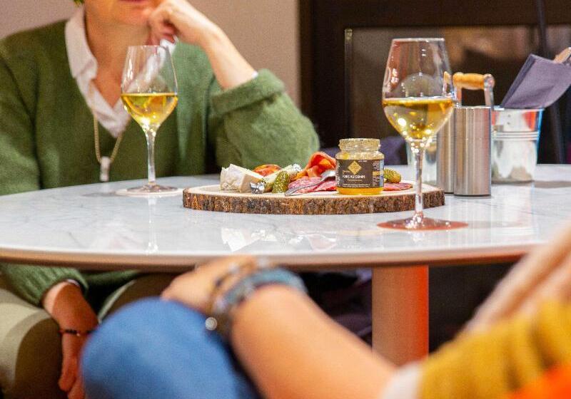 فندق Ibis Tours Sud