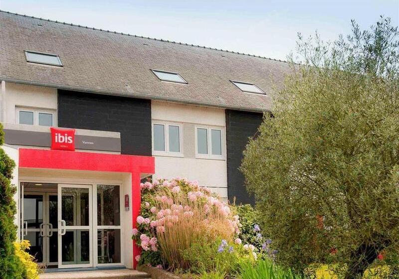 هتل Ibis Vannes