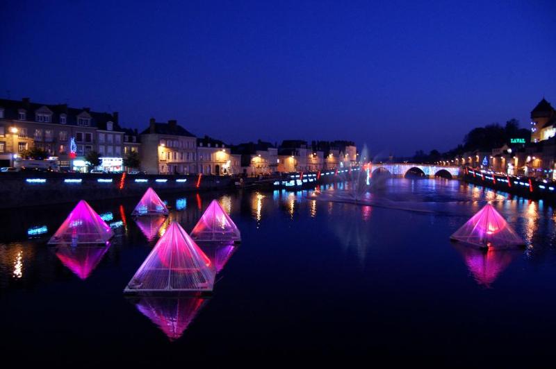 Отель Inn Design Laval