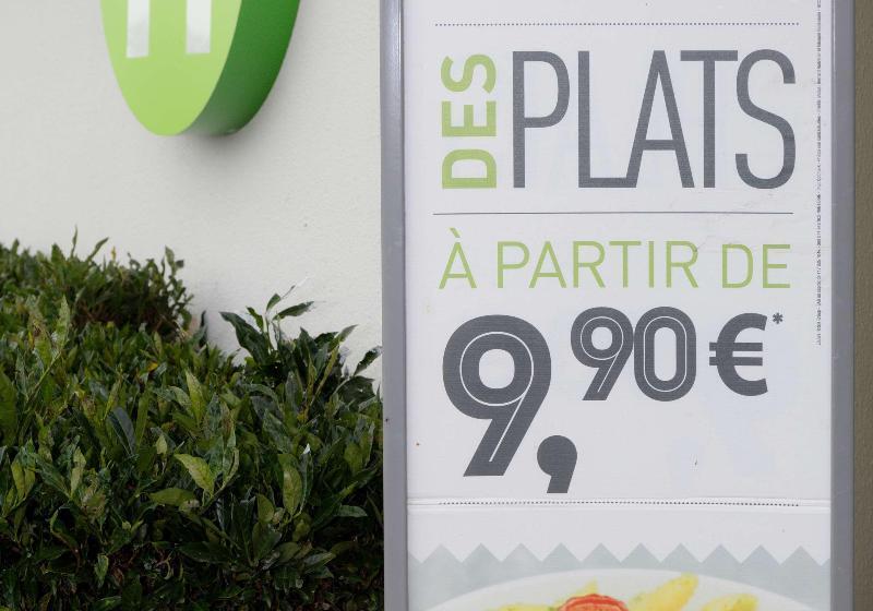 Отель Inn Design Laval