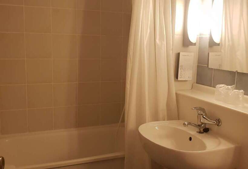 فندق Kyriad Blois Nord