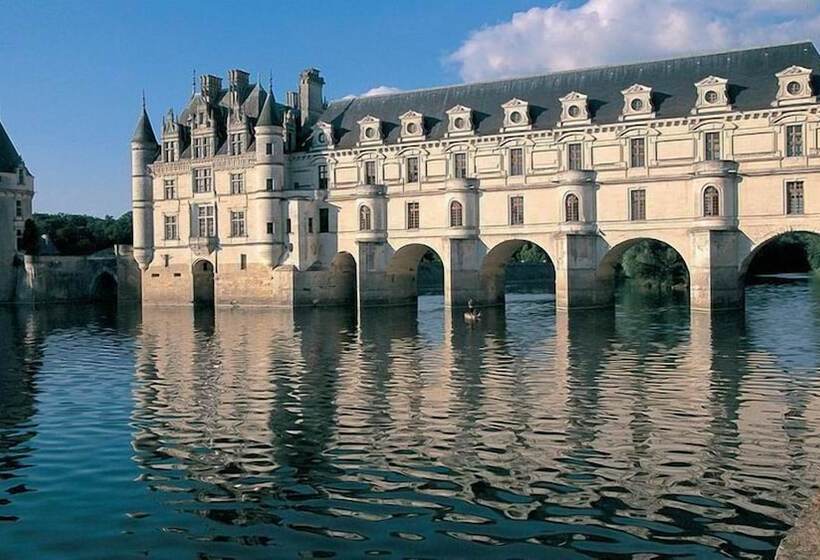 فندق Kyriad Blois Nord