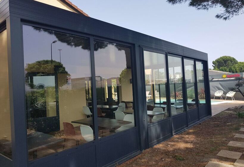 בית מלון כפרי Kyriad Carcassonne  Aeroport