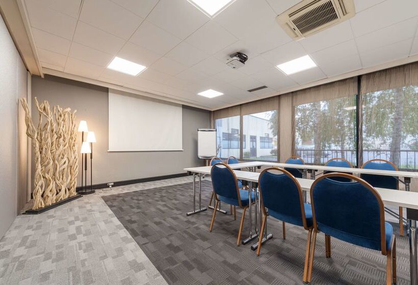 فندق Kyriad Creteil  Bonneuil Sur Marne