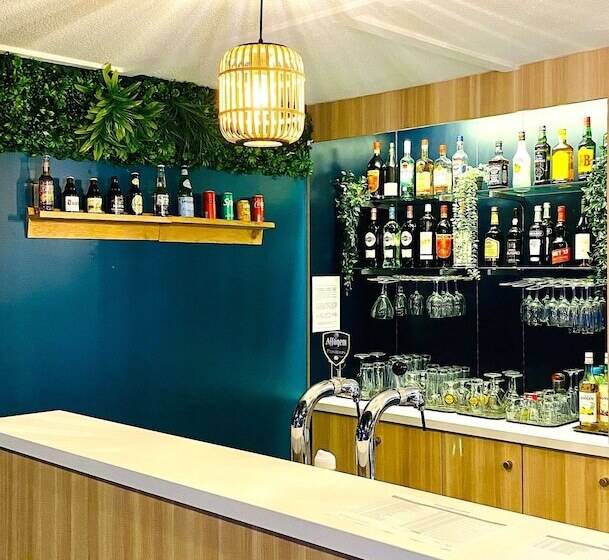 ホテル Kyriad Direct Laon