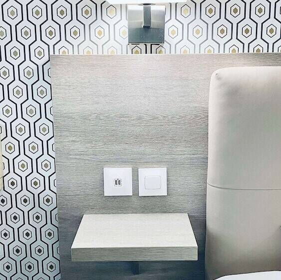 ホテル Kyriad Direct Laon