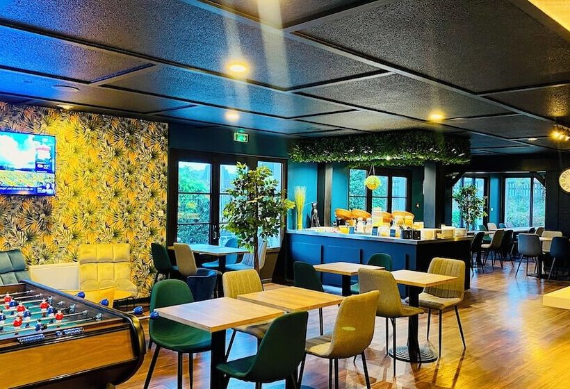 ホテル Kyriad Direct Laon