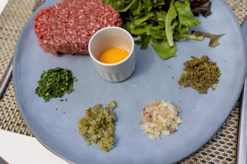 酒店 Hôtel Restaurant Kyriad Fréjus