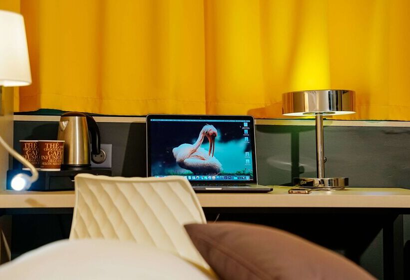 酒店 Hôtel Kyriad Lille Nord   Roncq