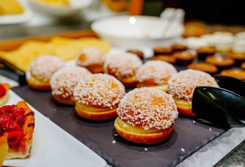 酒店 Hôtel Kyriad Lille Nord   Roncq