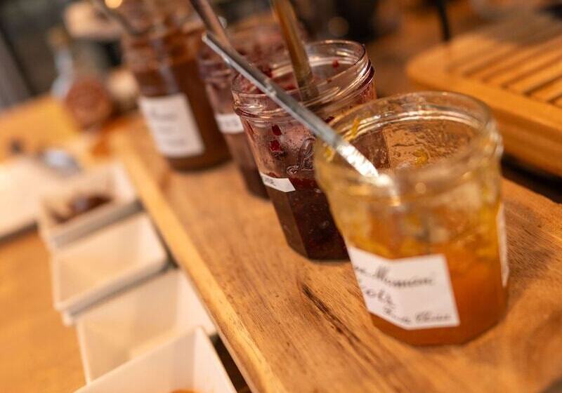 호텔 Kyriad Lyon Sud  Sainte Foy