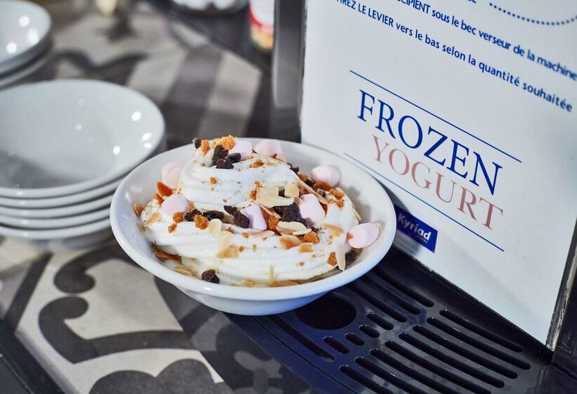 فندق Kyriad Paris Nord  Ecouen La Croix Verte