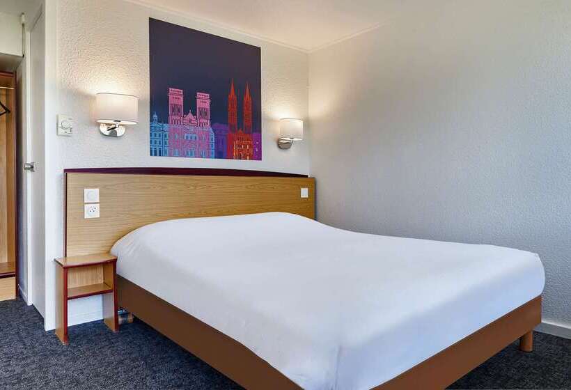 酒店 Kyriad Tarbes  Bastillac