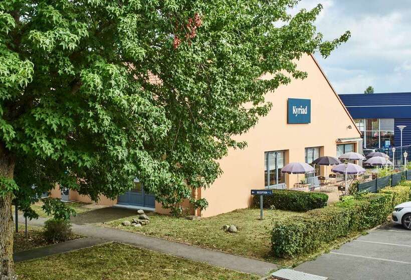 酒店 Kyriad Tarbes  Bastillac