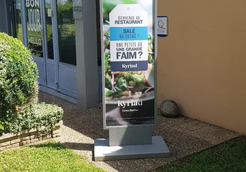 酒店 Kyriad Tarbes  Bastillac
