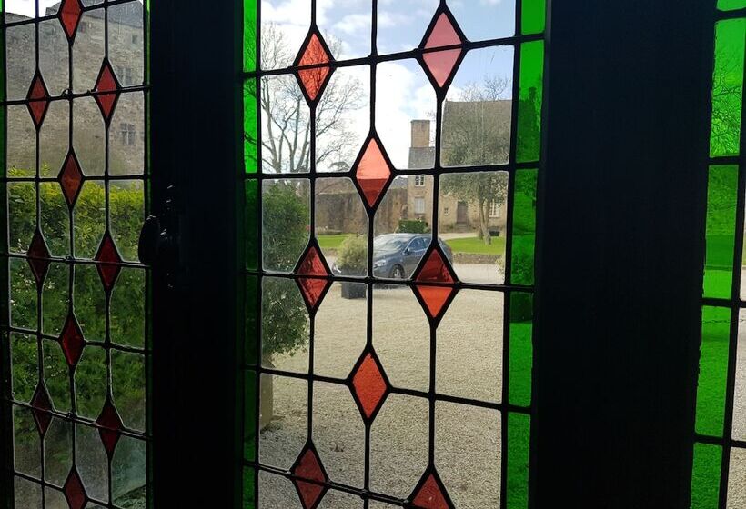 호텔 L Hostellerie Du Chateau De Bricquebec