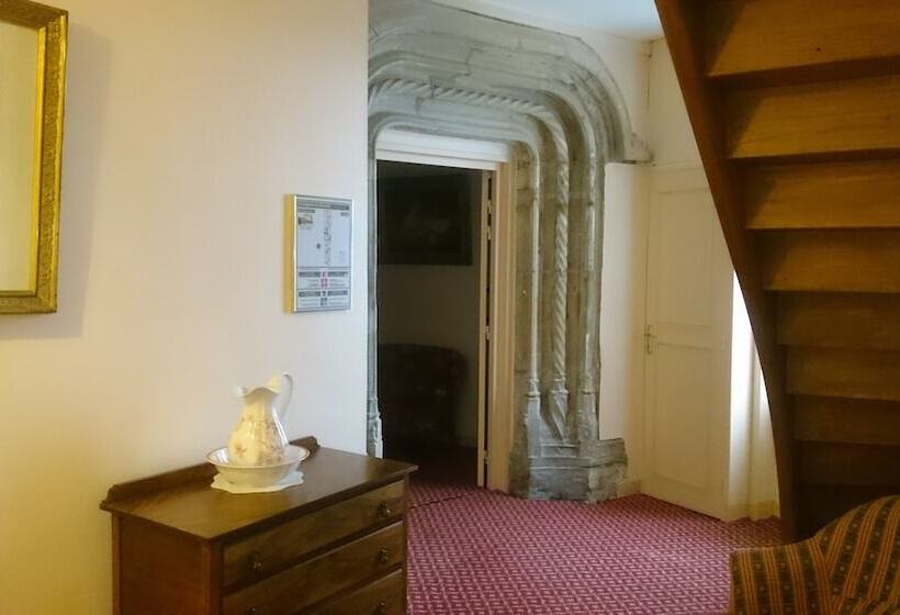 호텔 L Hostellerie Du Chateau De Bricquebec