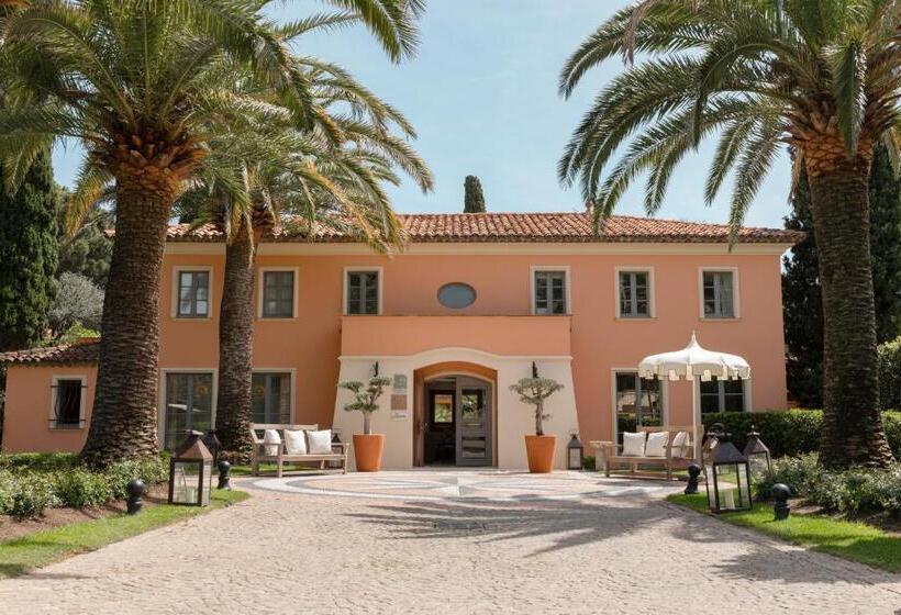 Отель La Bastide De Saint Tropez