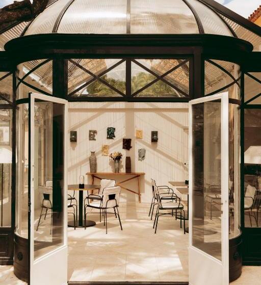 Отель La Bastide De Saint Tropez