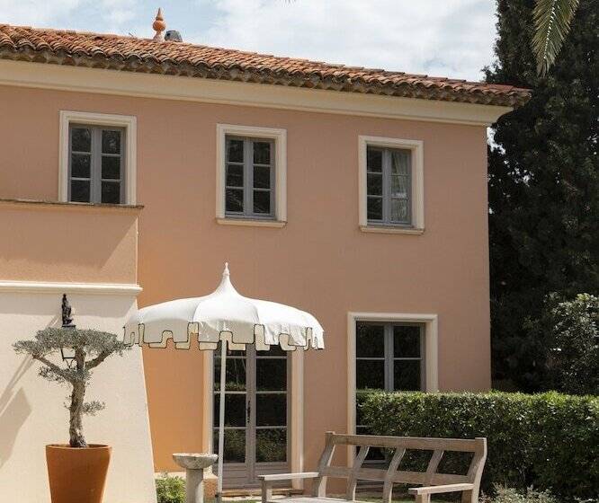 Отель La Bastide De Saint Tropez