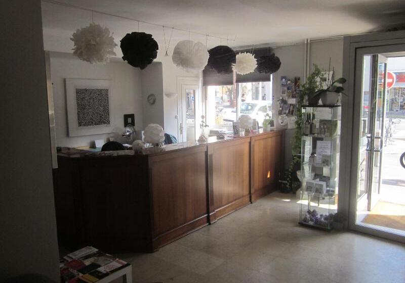 בית מלון כפרי La Caravelle