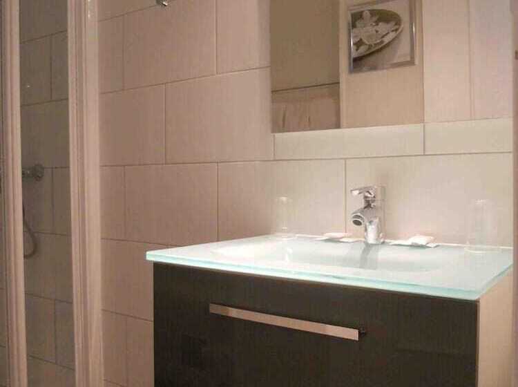 בית מלון כפרי La Caravelle