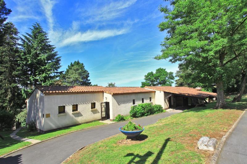 Отель Logis Hôtel La Chaumière