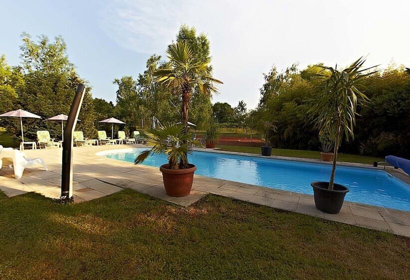 Отель La Clairière