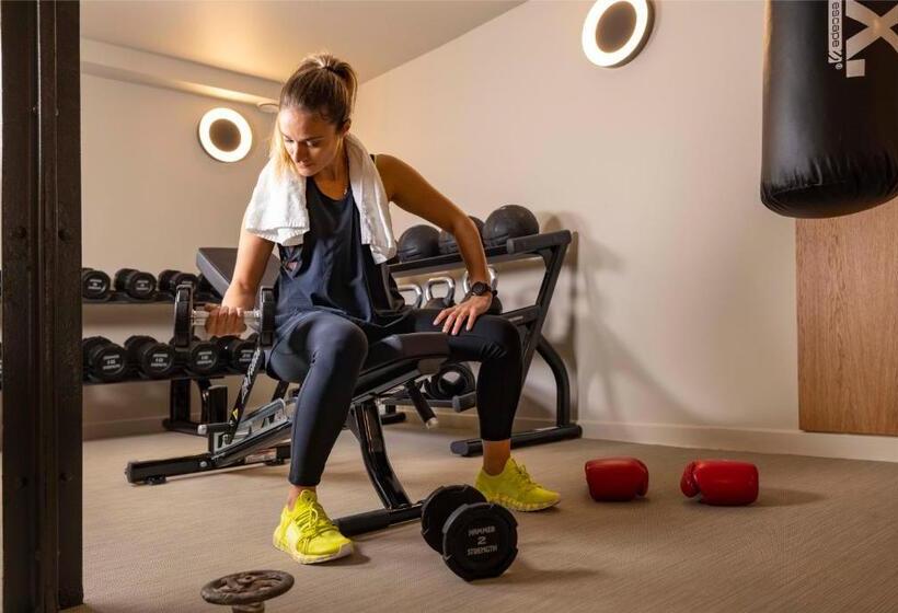 Отель La Diligence