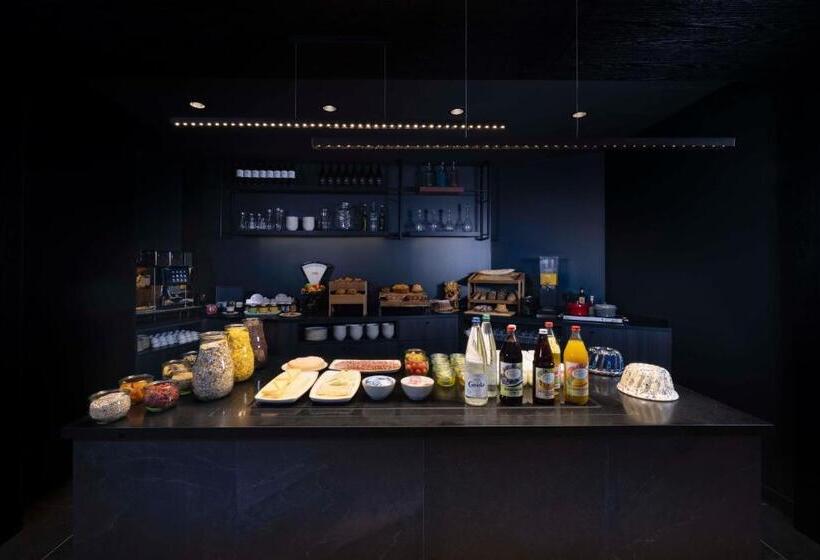 Отель La Diligence