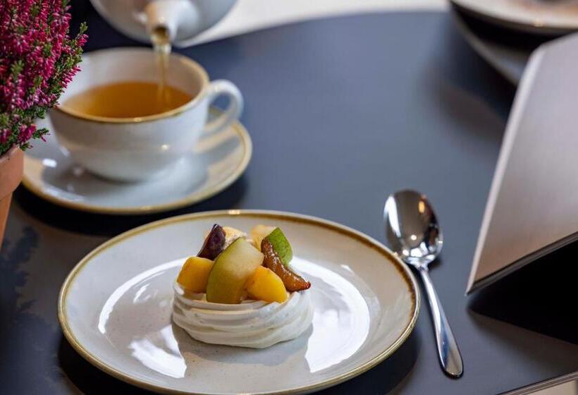 Отель La Diligence