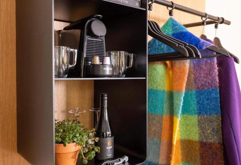 Отель La Diligence