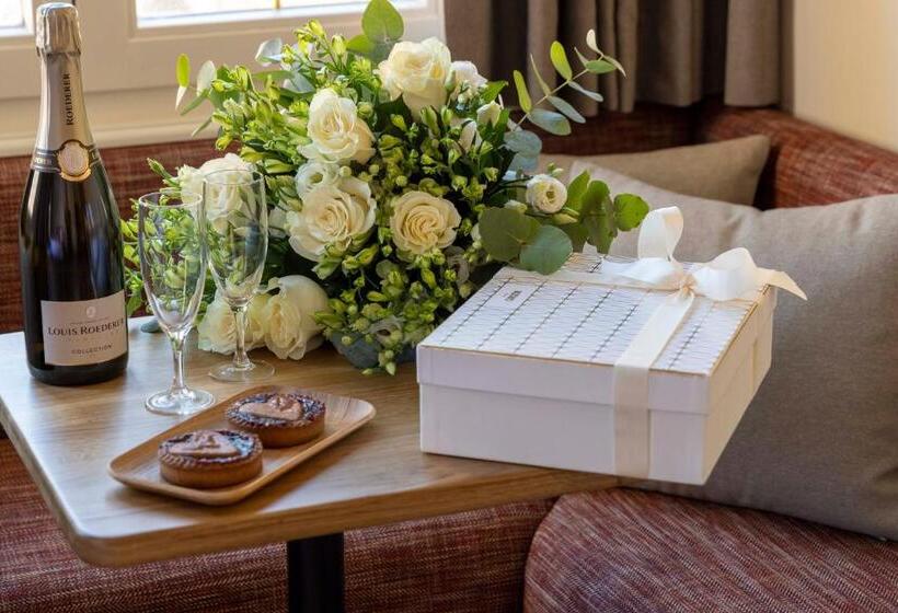 Отель La Diligence