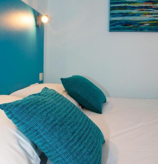 ホテル La Maison Normande