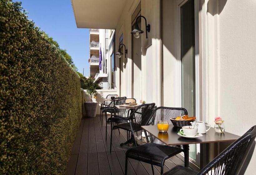 בית מלון כפרי Le Soleia Nice Boutique Hôtel