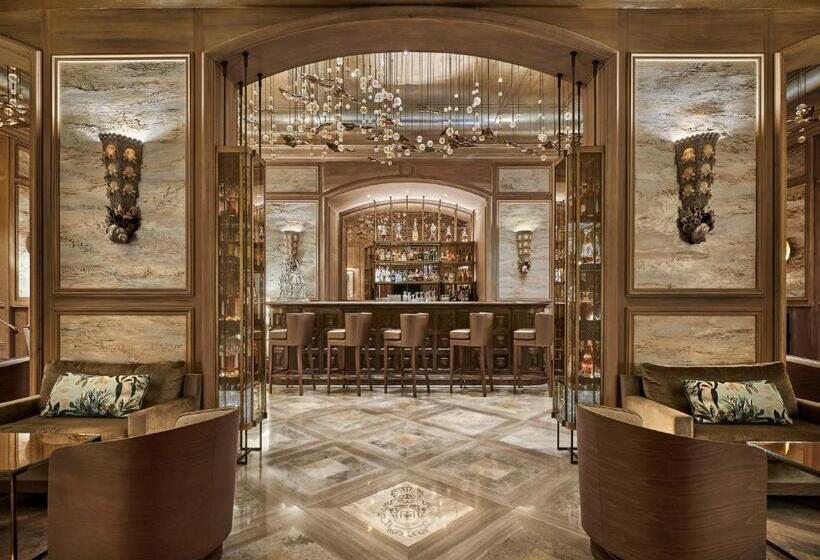 ホテル La Réserve De Beaulieu