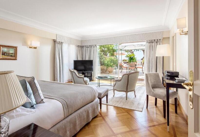 ホテル La Réserve De Beaulieu