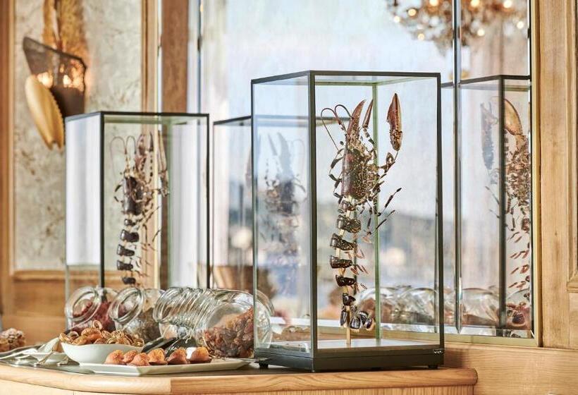 ホテル La Réserve De Beaulieu