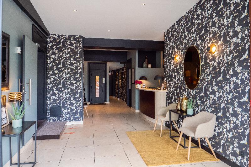 Hôtel Le Boeuf Couronné Chartres   Logis Hotels