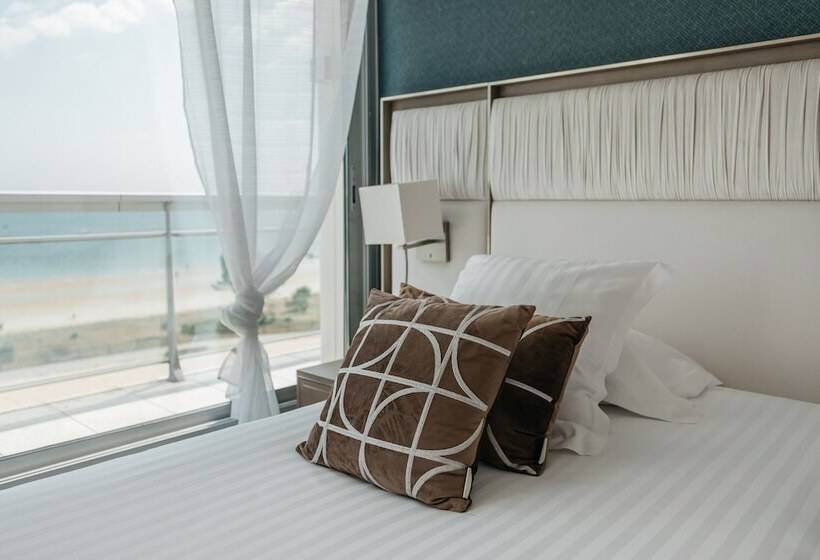 ホテル Le Diana Hôtel & Spa Nuxe