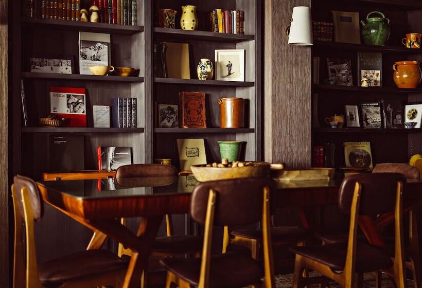 ホテル Le Fitz Roy, A Beaumier