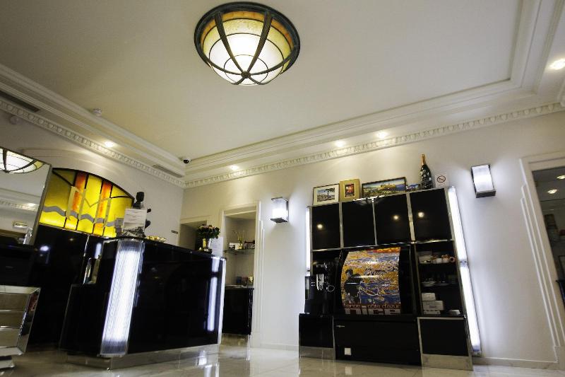 ホテル Le Meurice