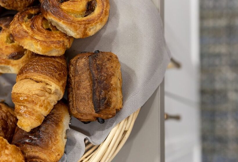 فندق Hôtel Petit Palais