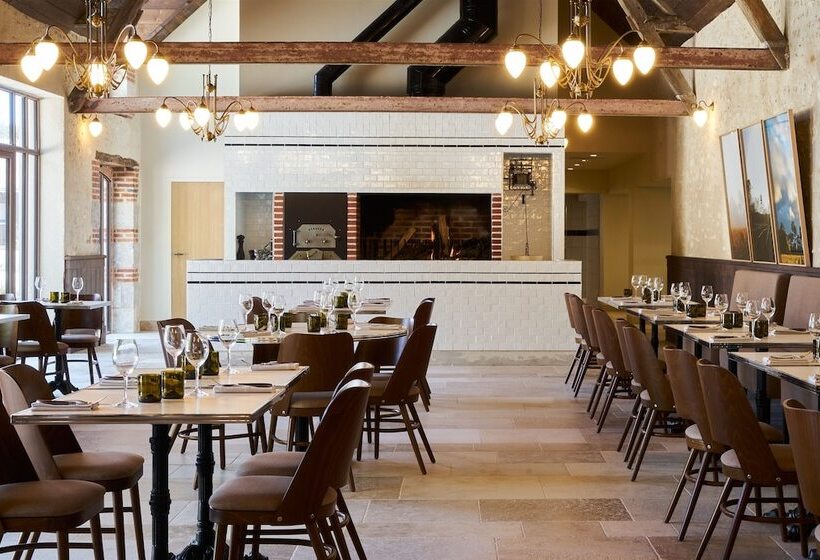 فندق Les Sources De Cheverny