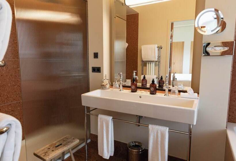 فندق Les Sources De Cheverny