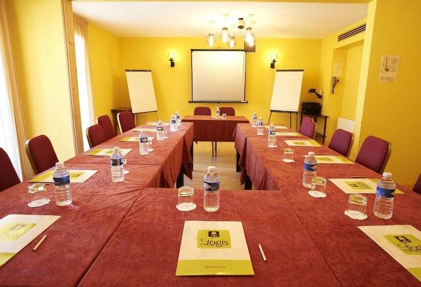 فندق Logis De La Loire