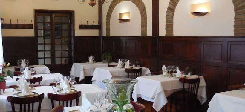 Logis Hotel Restaurant Des Voyageurs