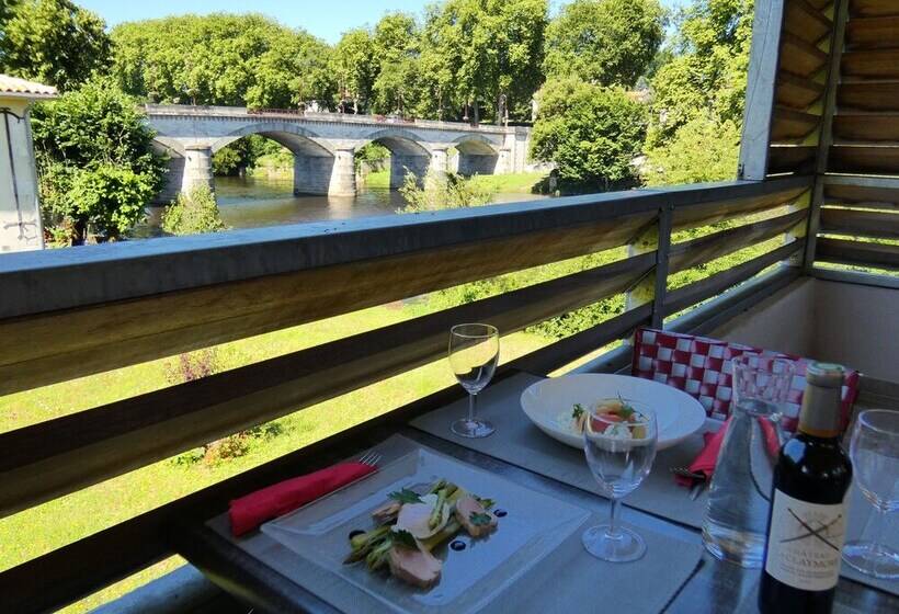 Отель Logis Hôtel Emeraude