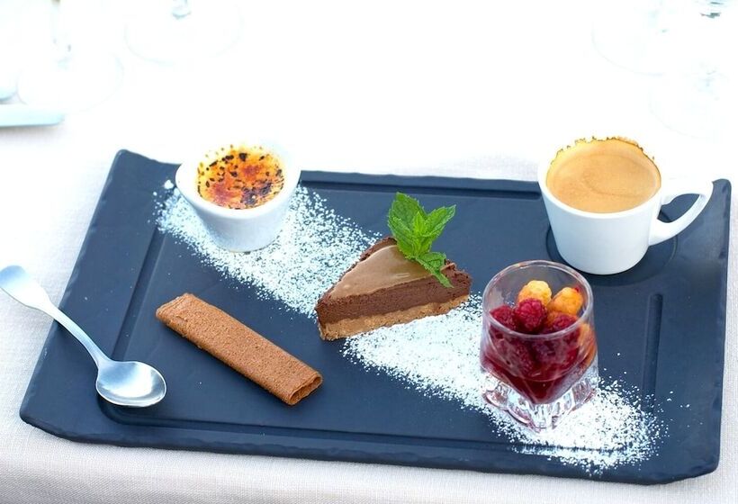 Logis Hotel Restaurant La Porte Des Cévennes